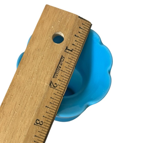 Small vintage blue Opaline art glass bud vase with ruffled or scalloped rim. - Picture 7 of 8